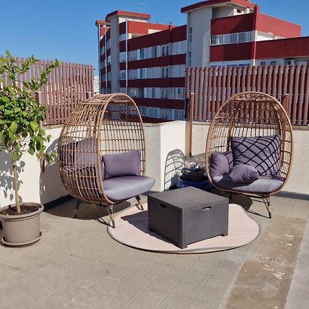 Luxus P4T Family 3 Bedroom With Pool, Tennis Court And Sauna Brindisi Esterno foto