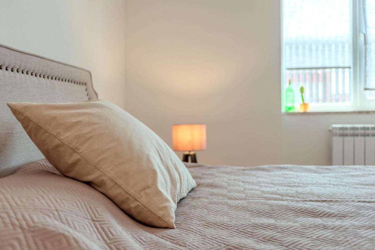 Luxus P4T Family 3 Bedroom With Pool, Tennis Court And Sauna Brindisi Esterno foto