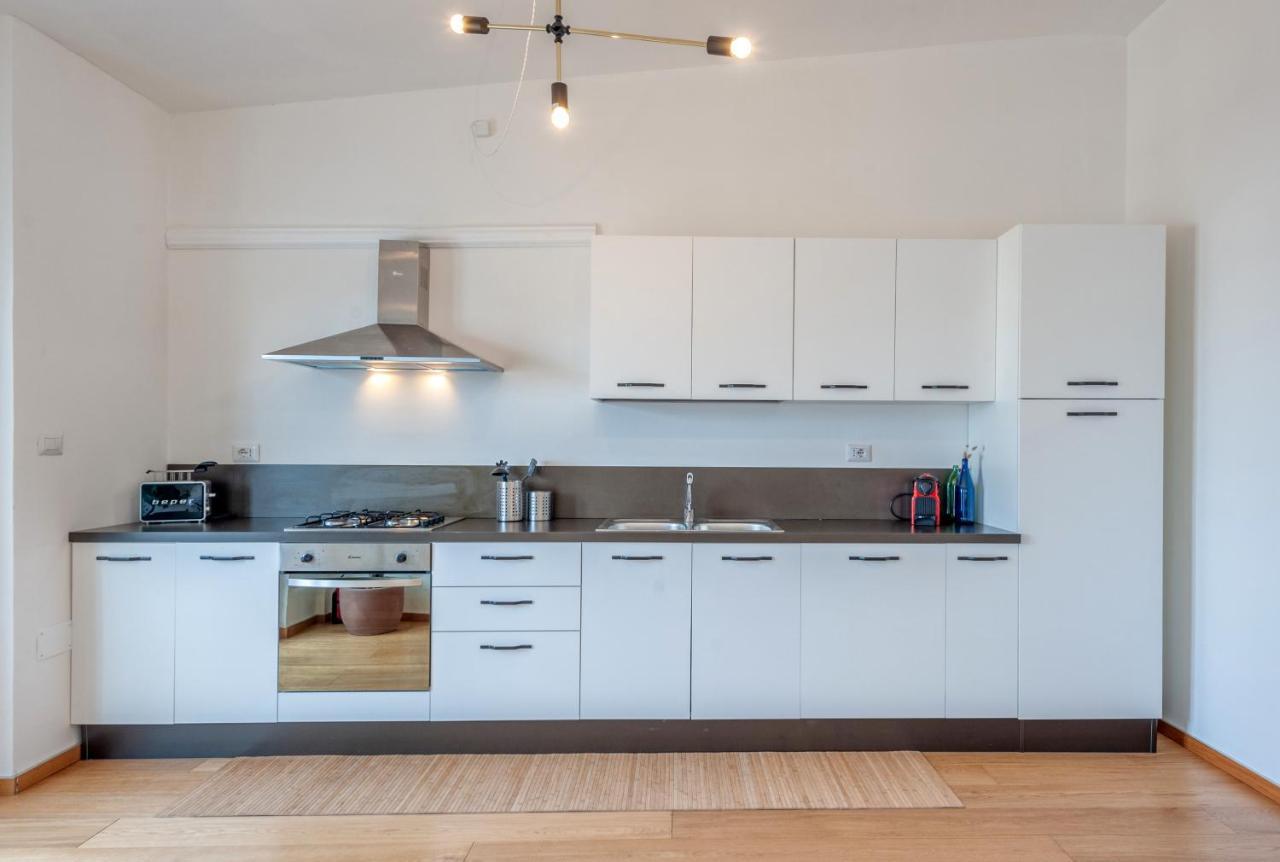 Luxus P4T Family 3 Bedroom With Pool, Tennis Court And Sauna Brindisi Esterno foto